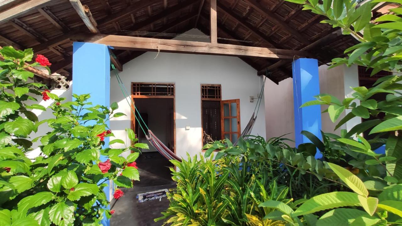Surf Beach Hotel Arugam Bay Exterior photo