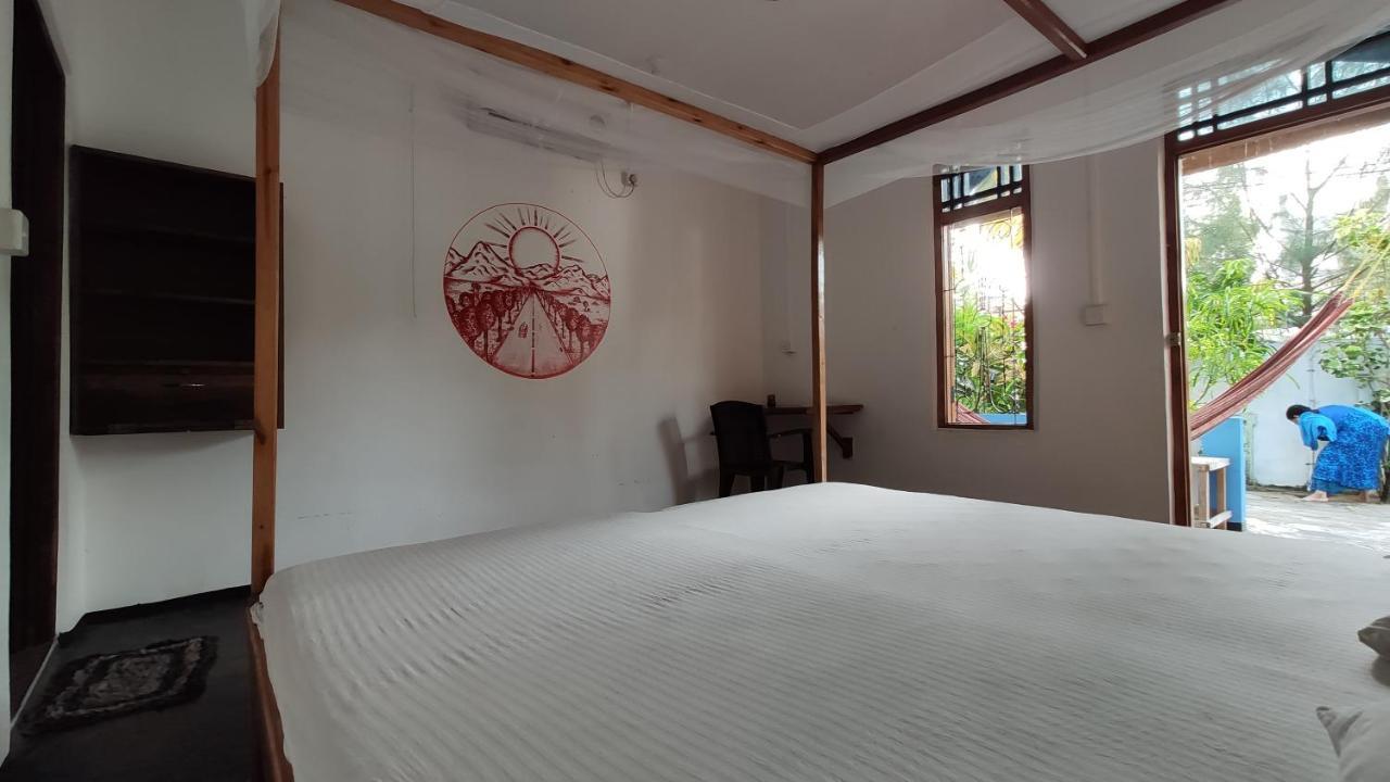 Surf Beach Hotel Arugam Bay Exterior photo