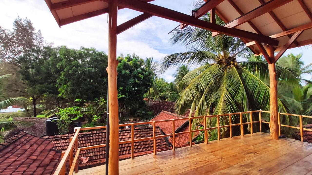 Surf Beach Hotel Arugam Bay Exterior photo