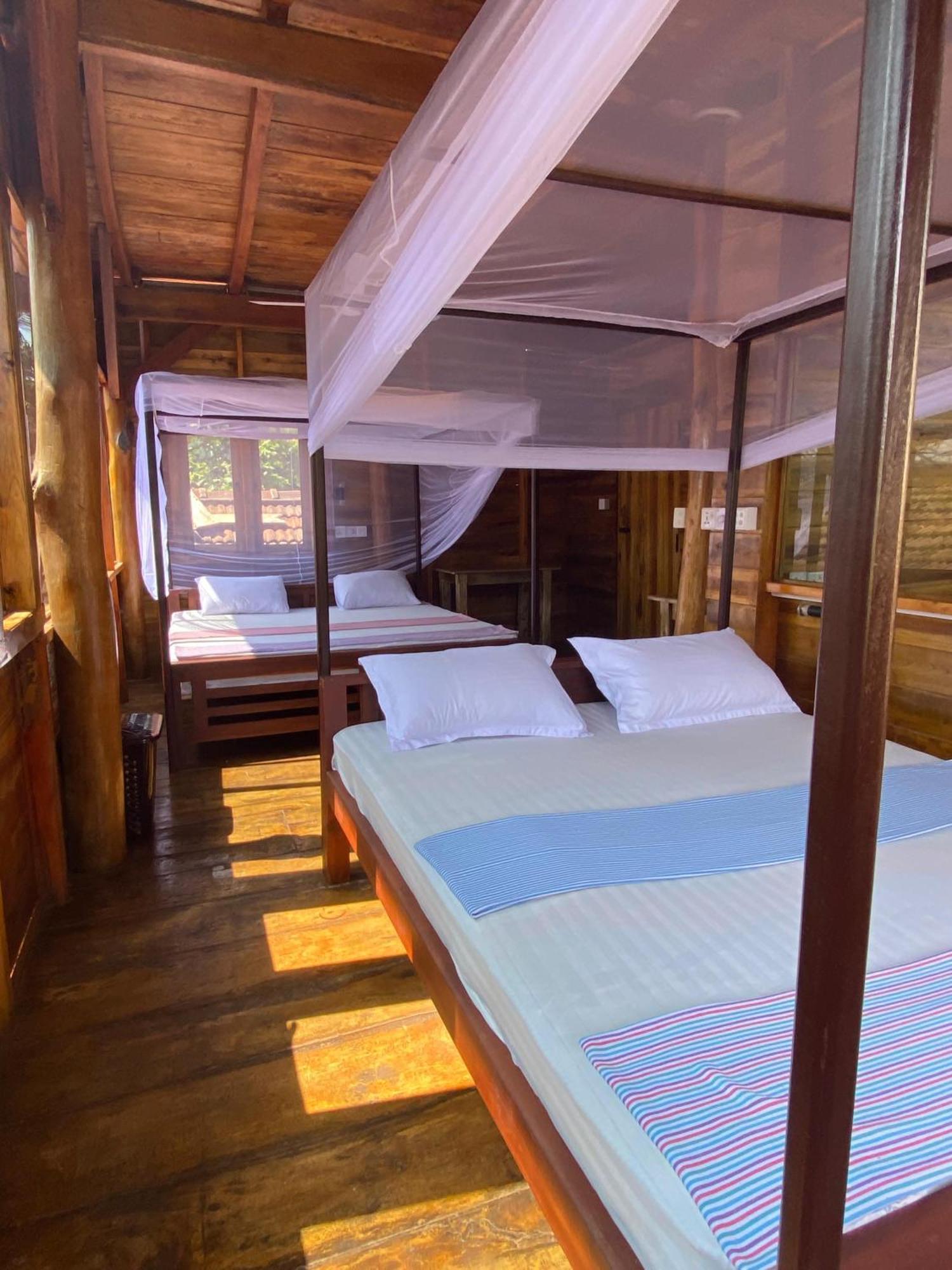 Surf Beach Hotel Arugam Bay Exterior photo