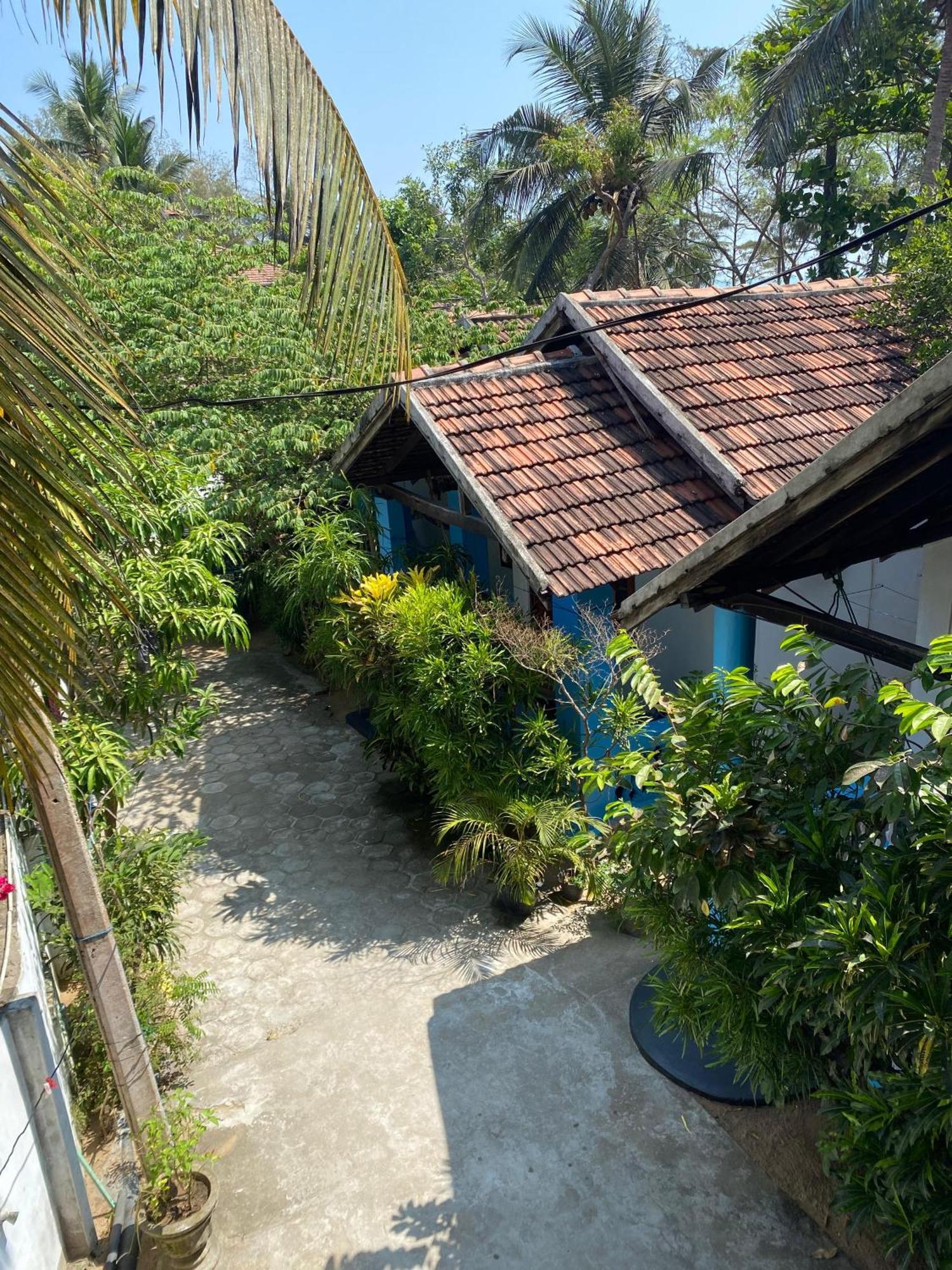Surf Beach Hotel Arugam Bay Exterior photo